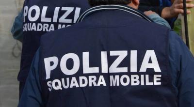 Pescara, due uomini denunciati per ricettazione: recuperati biciclette, monopattini e pc rubati