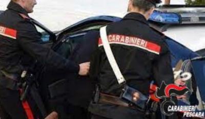 Scongiurata tragedia familiare grazie a intervento carabinieri di Pianella, 39enne arrestato per maltrattamenti e incendio doloso