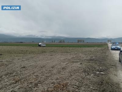 Fugge seminando il panico per le strade di Avezzano, arrestato dalla polizia 