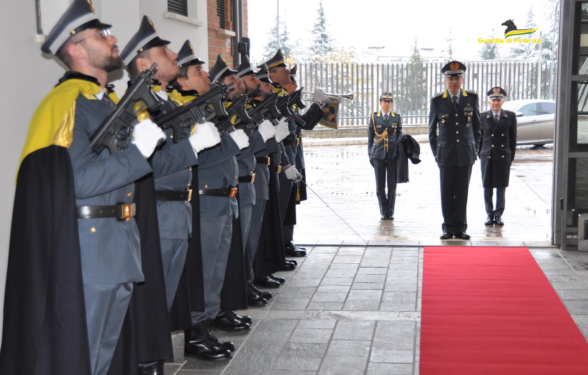 GDF L’AQUILA: VISITA DEL COMANDANTE INTERREGIONALE DELL’ITALIA CENTRALE, GENERALE DI CORPO D’ARMATA BRUNO BURATTI, AL COMANDO REGIONALE ABRUZZO.