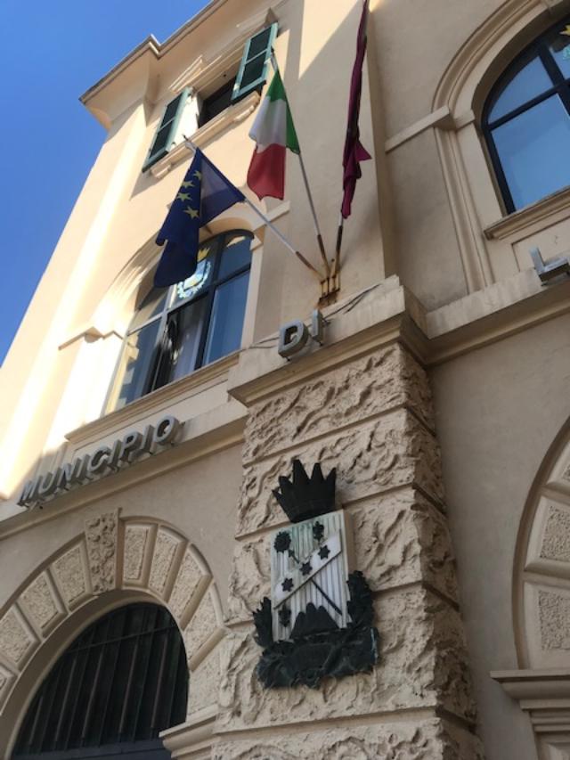 Il vice sindaco Ranieri ed i consiglieri Di Loreto, Luciani e La Scala  abbandonano il gruppo consiliare della Lega Salvini Premier ed entrano  al gruppo misto.