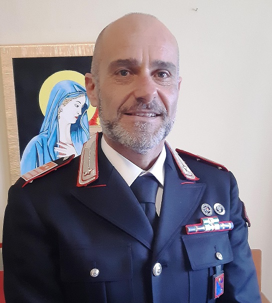 Il nuovo distintivo dei forestali sulla giacca da carabiniere