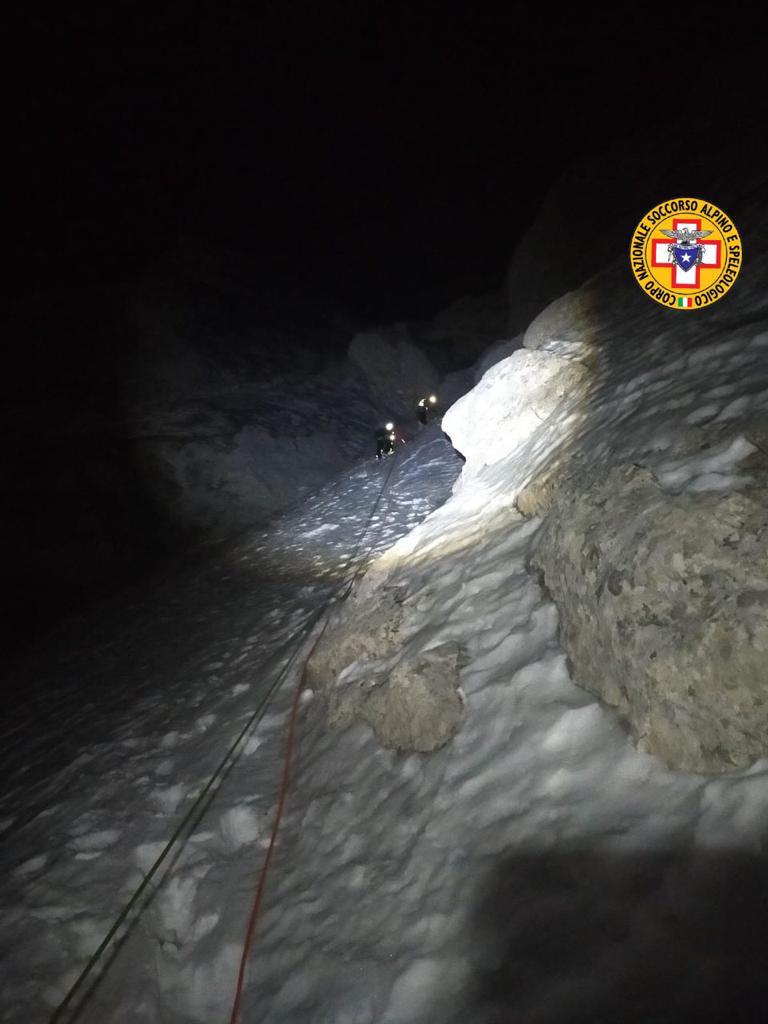 Gran Sasso, Corno Piccolo: recuperati alpinisti in difficoltà 