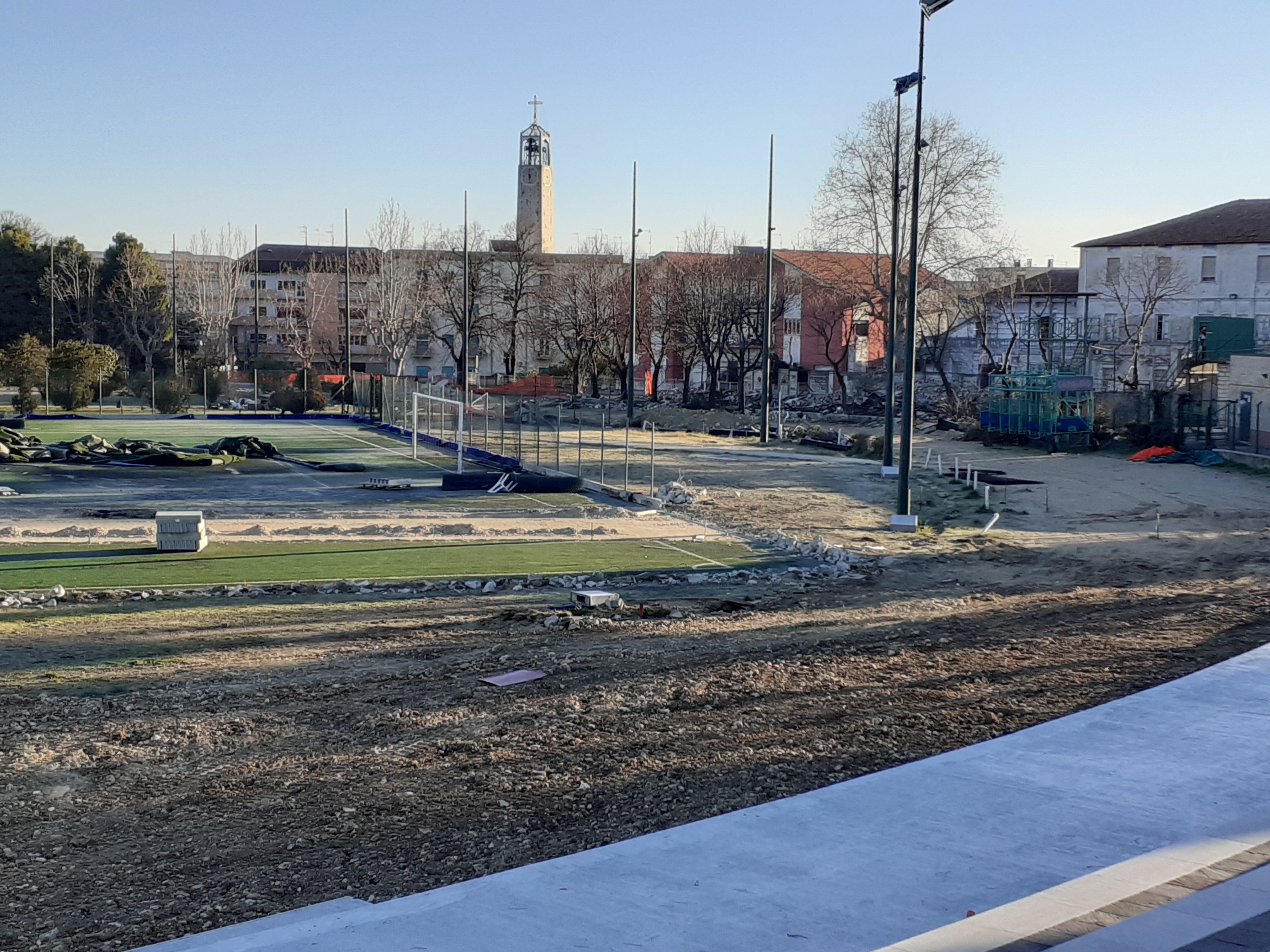 Il gruppo consiliare di Fratelli D’Italia di Lanciano torna sullo smantellamento del campo sportivo, nell’area dove sono in corso i lavori per la realizzazione del Central Park.