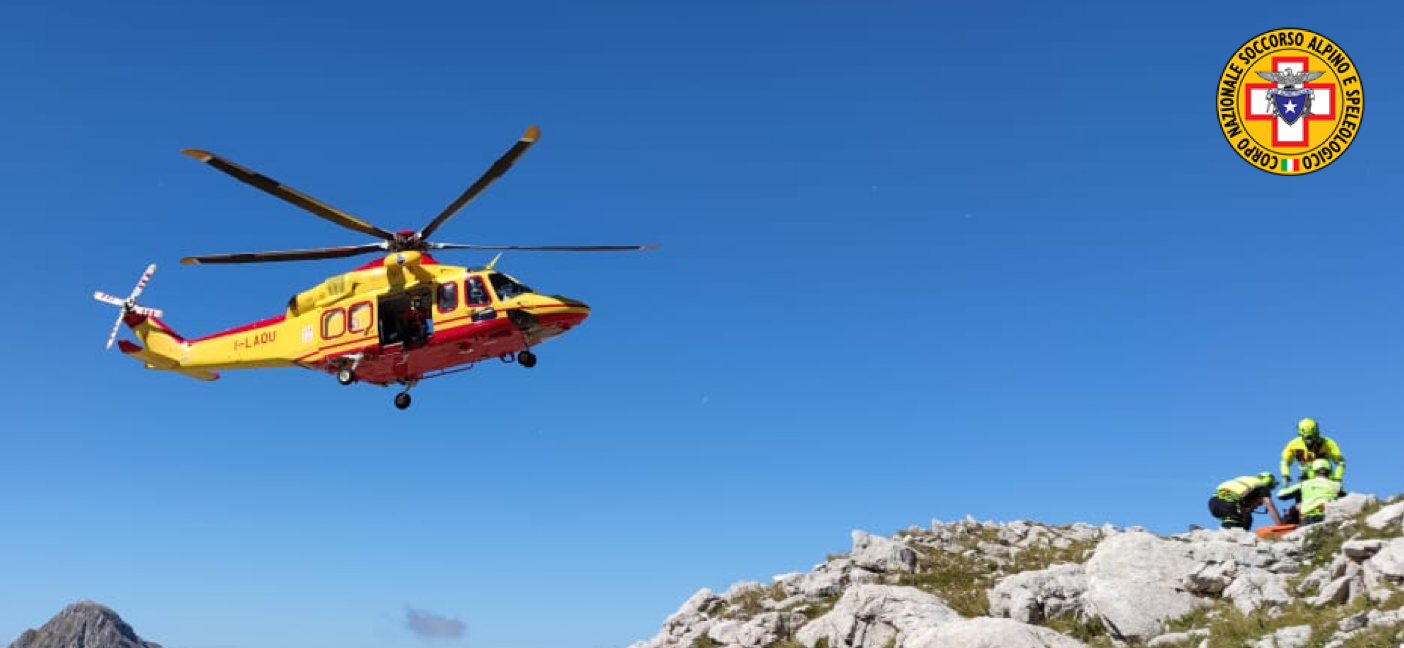 Precipita da 10 metri lungo la Direttissima del Gran Sasso e finisce contro altri escursionisti, turista romano salvato dal Soccorso Alpino