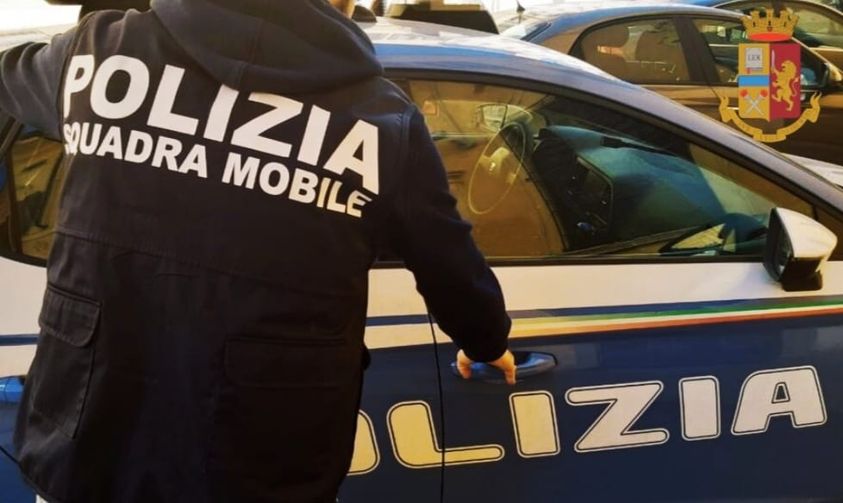 Pescara. aggredisce il parroco in sacrestia: 45enne arrestato dalla Polizia