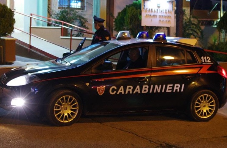 Estorsione ai danni dei familiari, a Vasto i Carabinieri arrestano 23enne