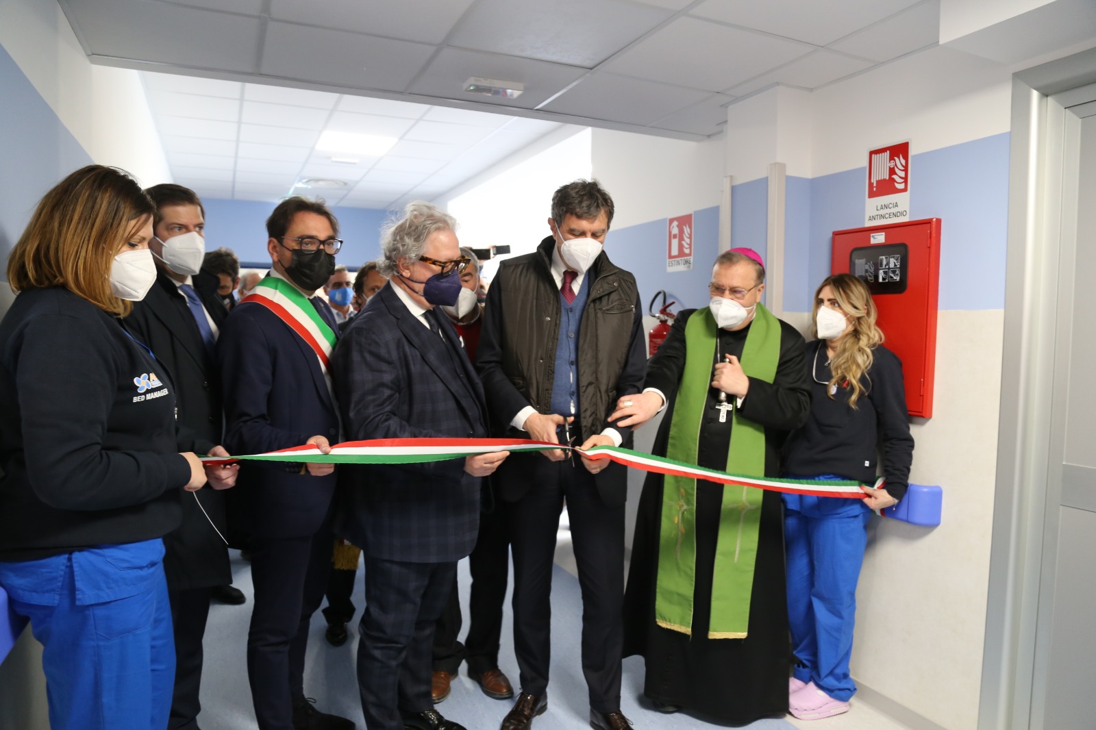 Coronavirus, Inaugurato il nuovo reparto Covid all'ospedale Mazzini di Teramo