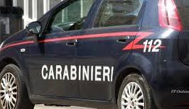 Montesilvano, armato di pistola si presenta a casa della ex, la donna chiama i carabinieri che riescono a bloccarlo