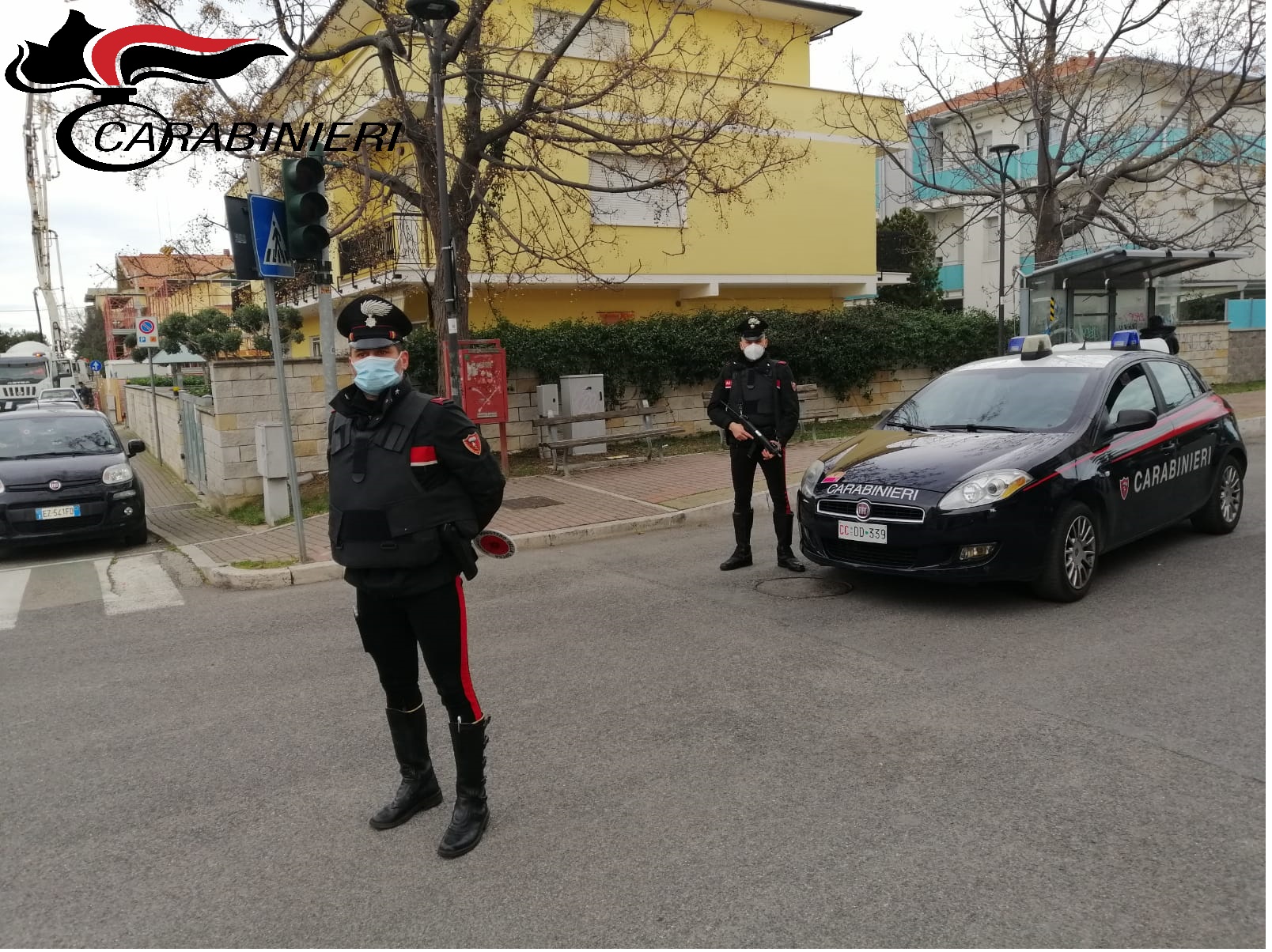 Montesilvano, resistenza e lesioni a pubblico ufficiale, arrestato dai carabinieri