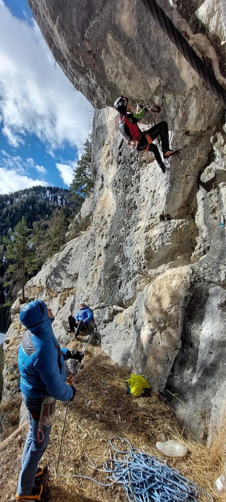 Una nuova falesia per il dry tooling in Valle Fredda: il progetto di Respira il Gran Sasso