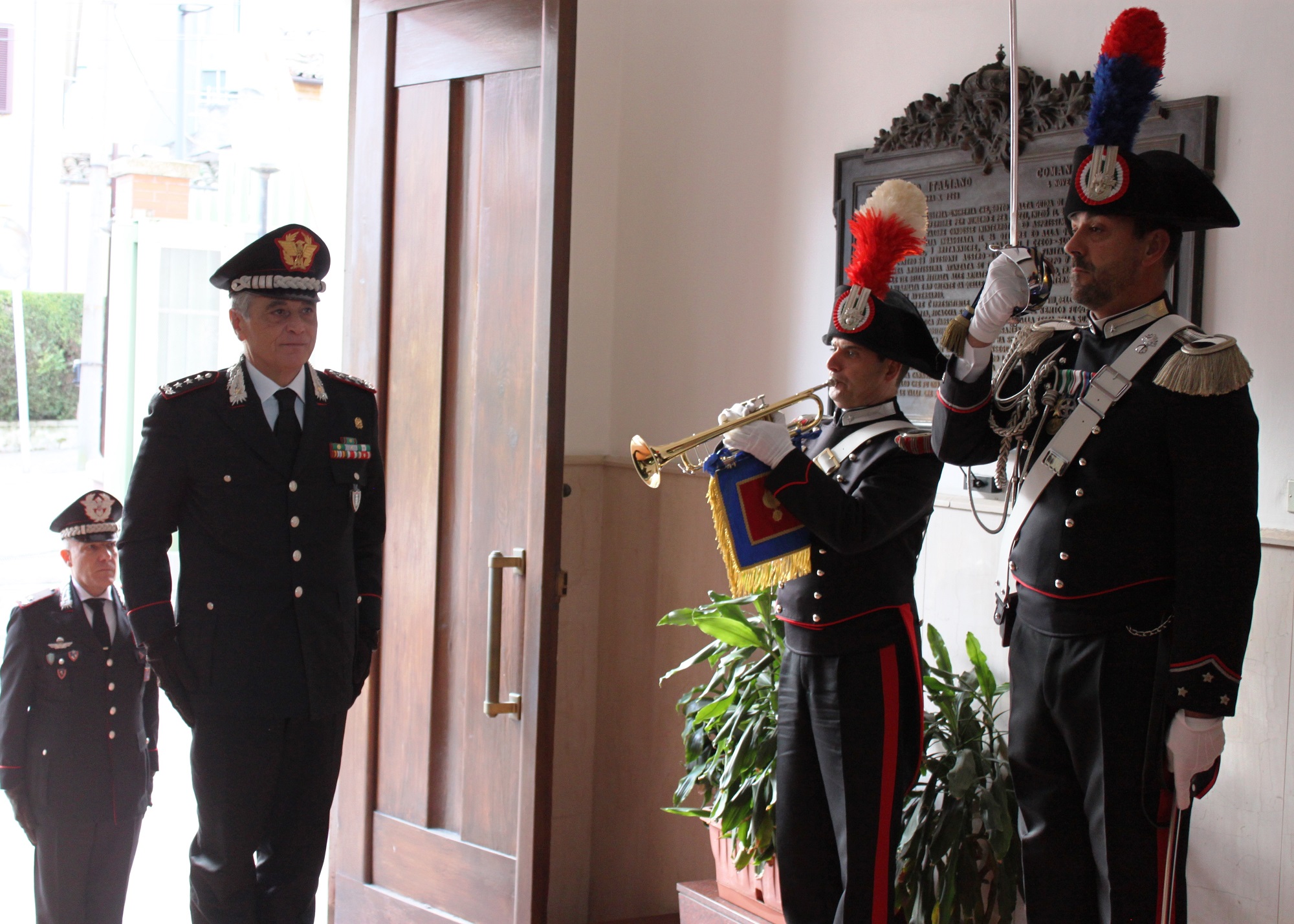 Il Generale di Corpo d’Armata Vittorio TOMASONE in visita presso il Comando Legione Carabinieri Abruzzo 