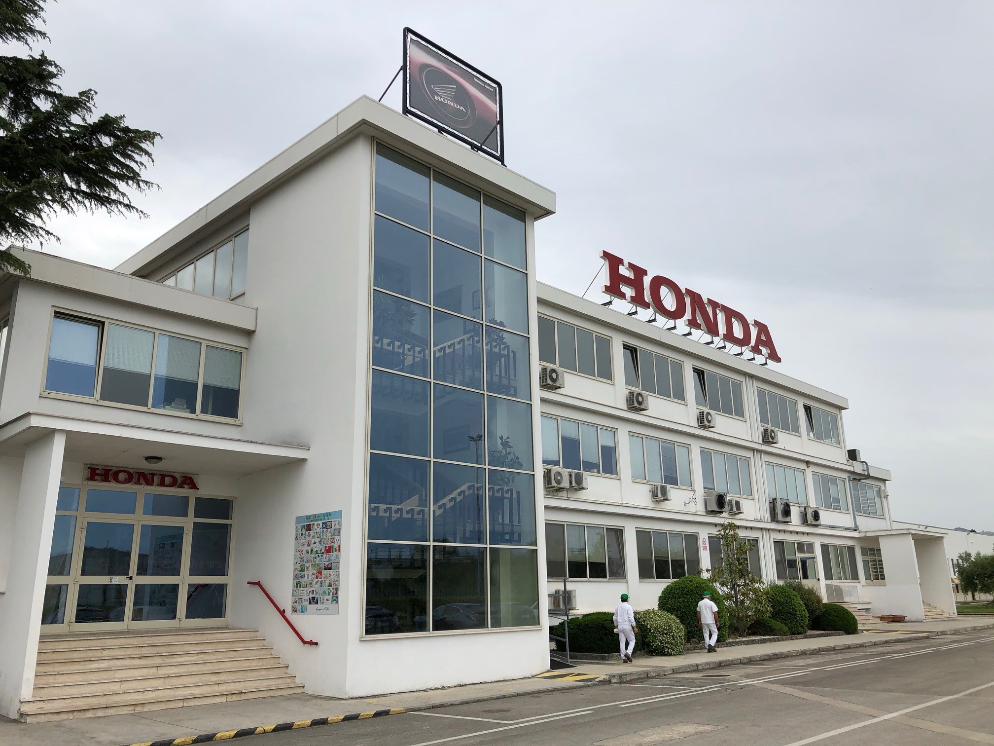 Atessa, riparte l’attività produttiva di Honda Italia