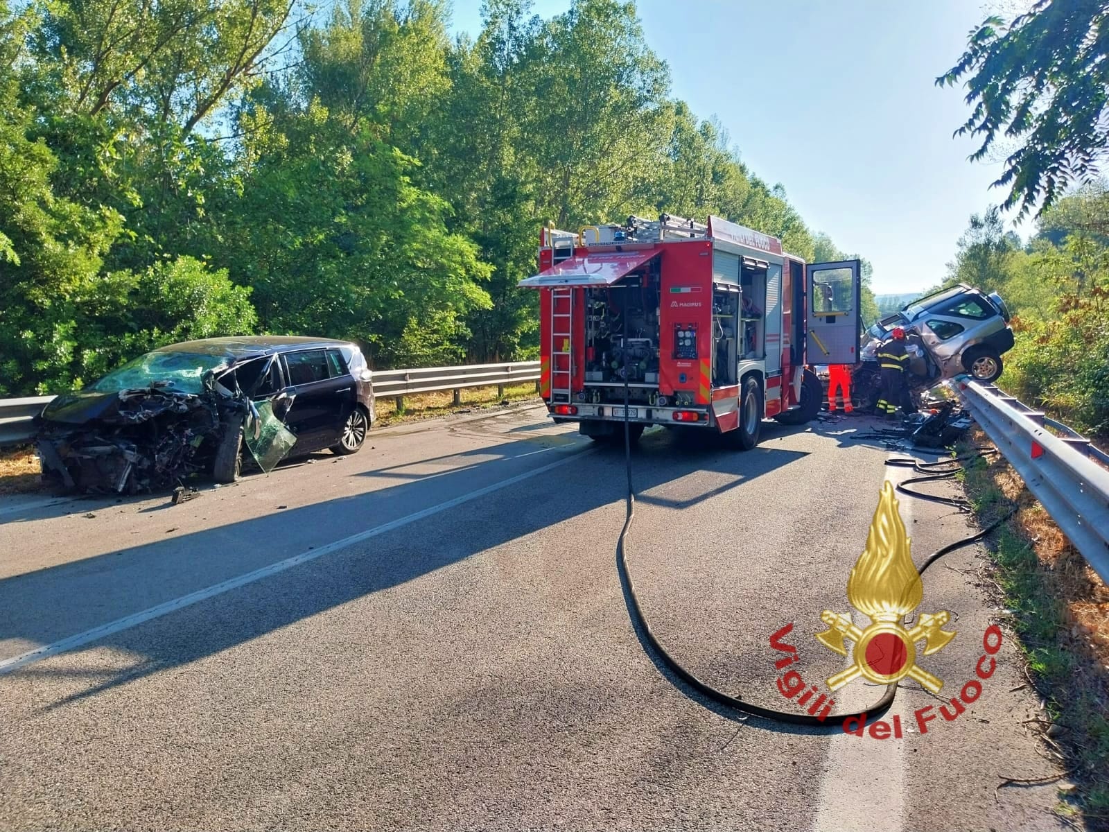 Tragico incidente stradale sulla Bifernina, un morto e sei feriti