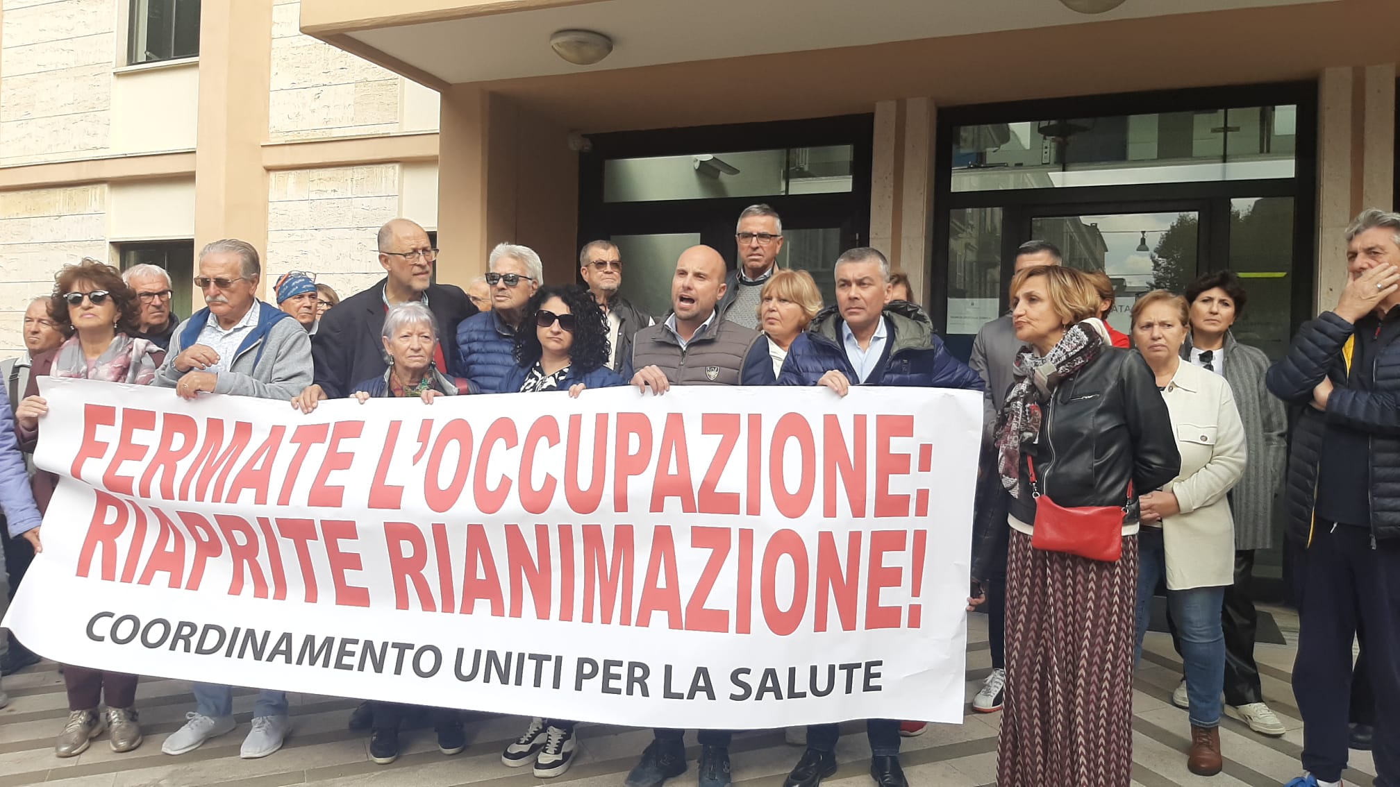  Lanciano, manifestazione contro la chiusura del reparto di rianimazione al “Renzetti”: