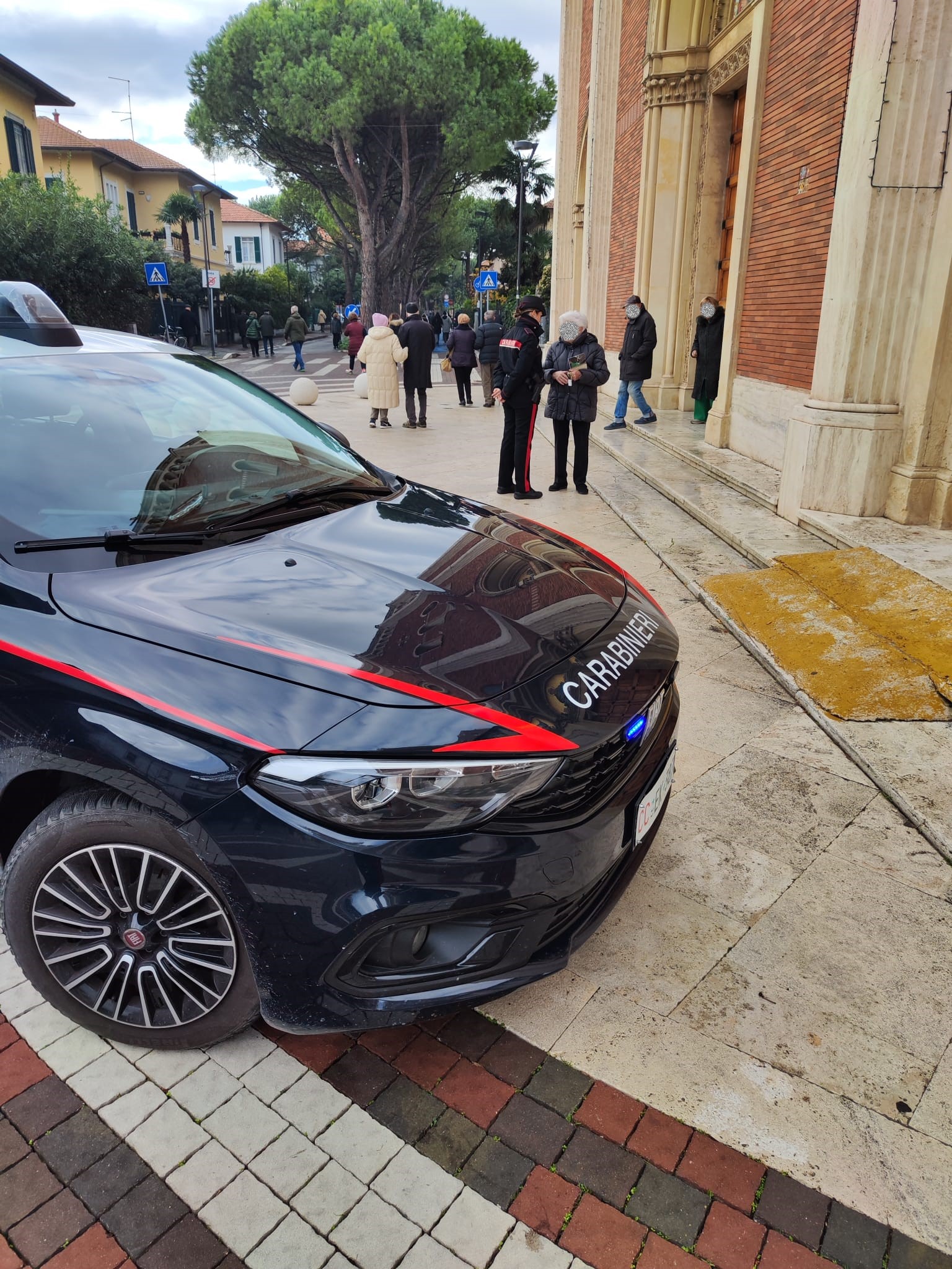 Truffe agli anziani: l’Arma dei Carabinieri nelle parrocchie della Diocesi Pescara - Penne.