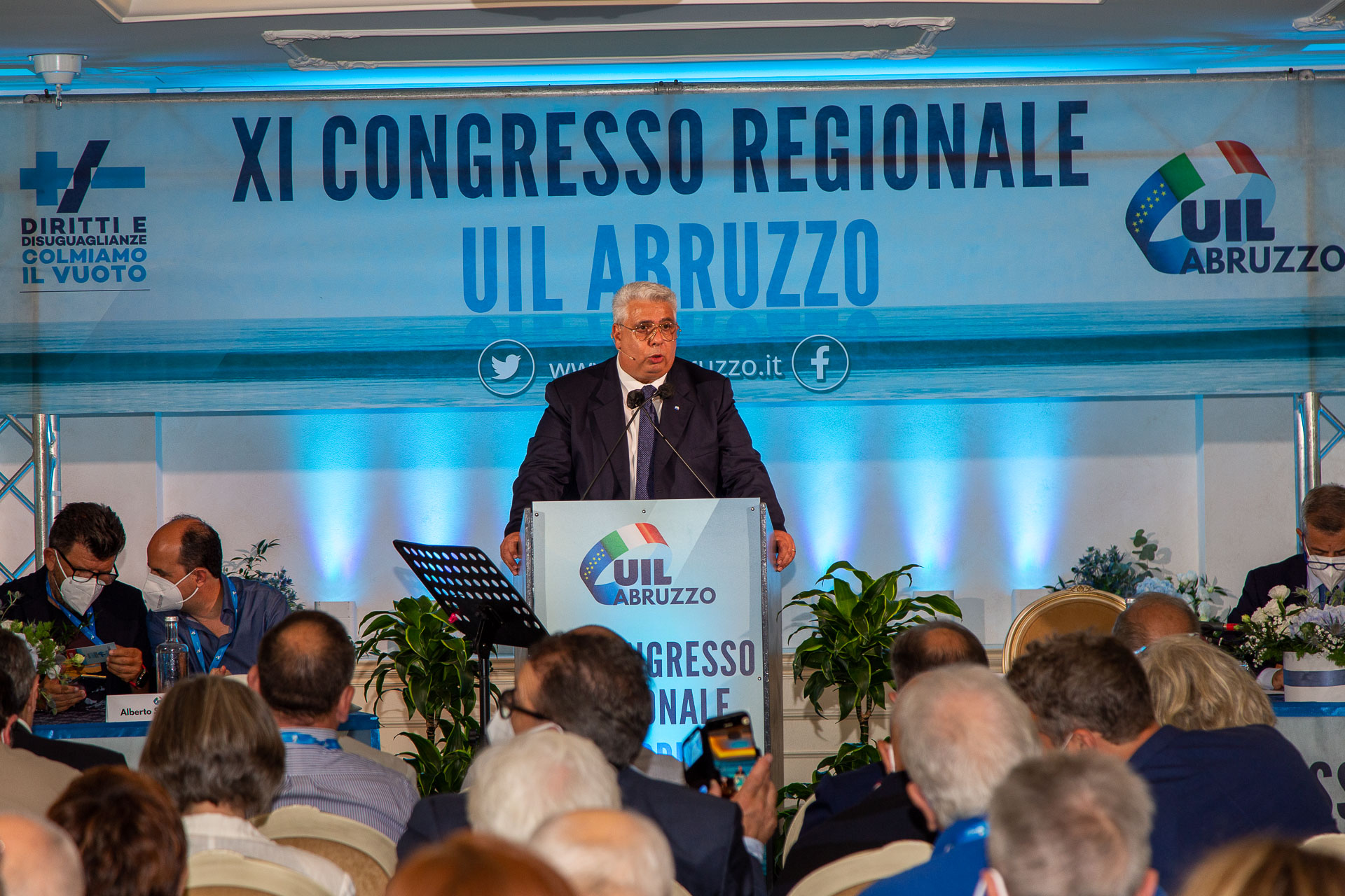 Congresso Nazionale Uil, a Bologna il sindacato abruzzese partecipa con 37 delegati   