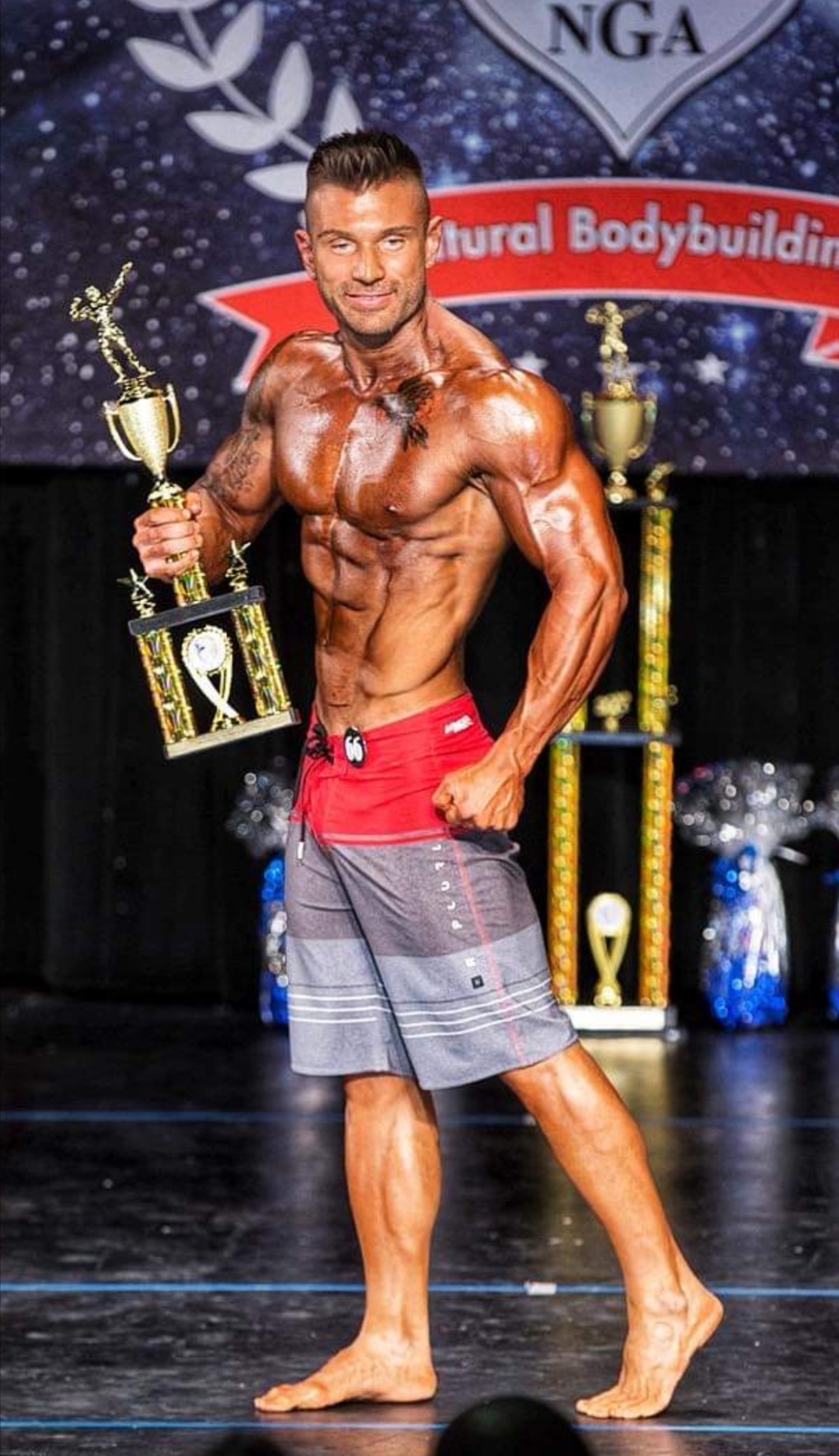 Dino Carosella è il vincitore del NGA Pro/Am Universe and American Natural Championships 2019 di Miami