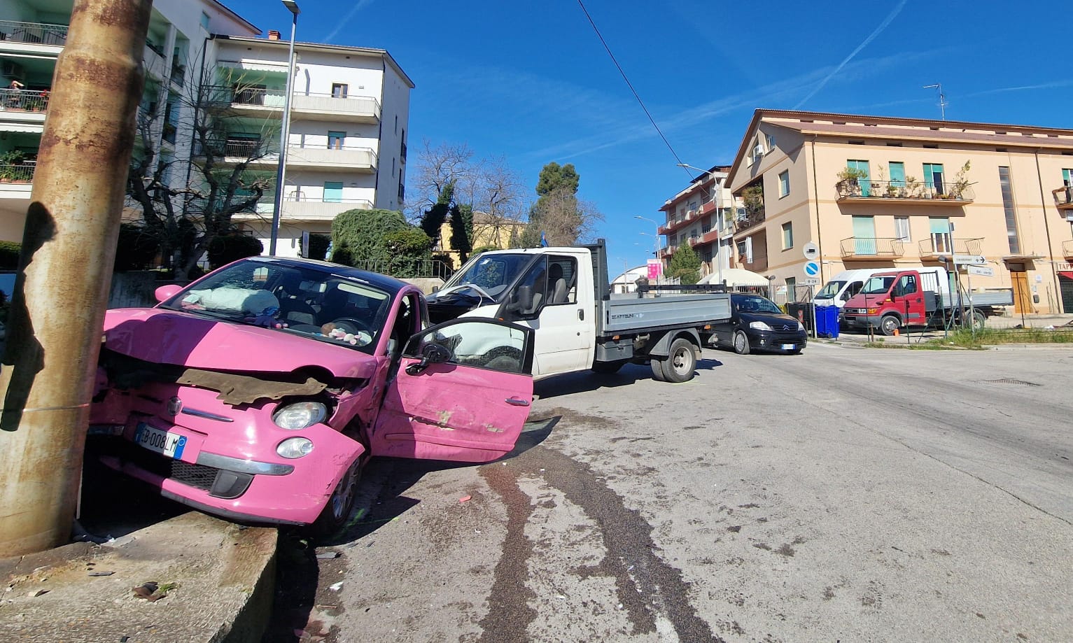 30enne di Miglianico coinvolta in violento incidente a Lanciano, trasportata d'Urgenza all'ospedale con gravi lesioni"