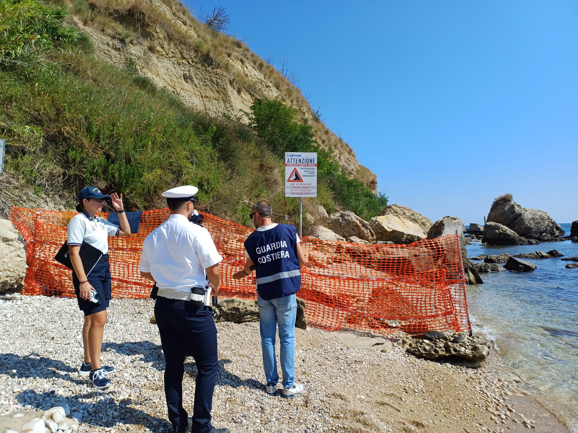 Guardia costiera e Polizia locale vigilano sulle aree a rischio frane