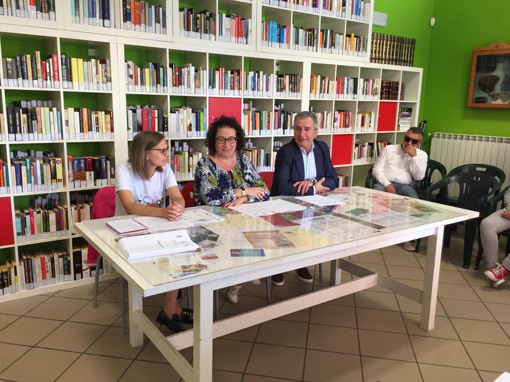 La ‘Piccola Biblioteca’ di Mozzagrogna (Ch) festeggia i suoi primi 10 anni.