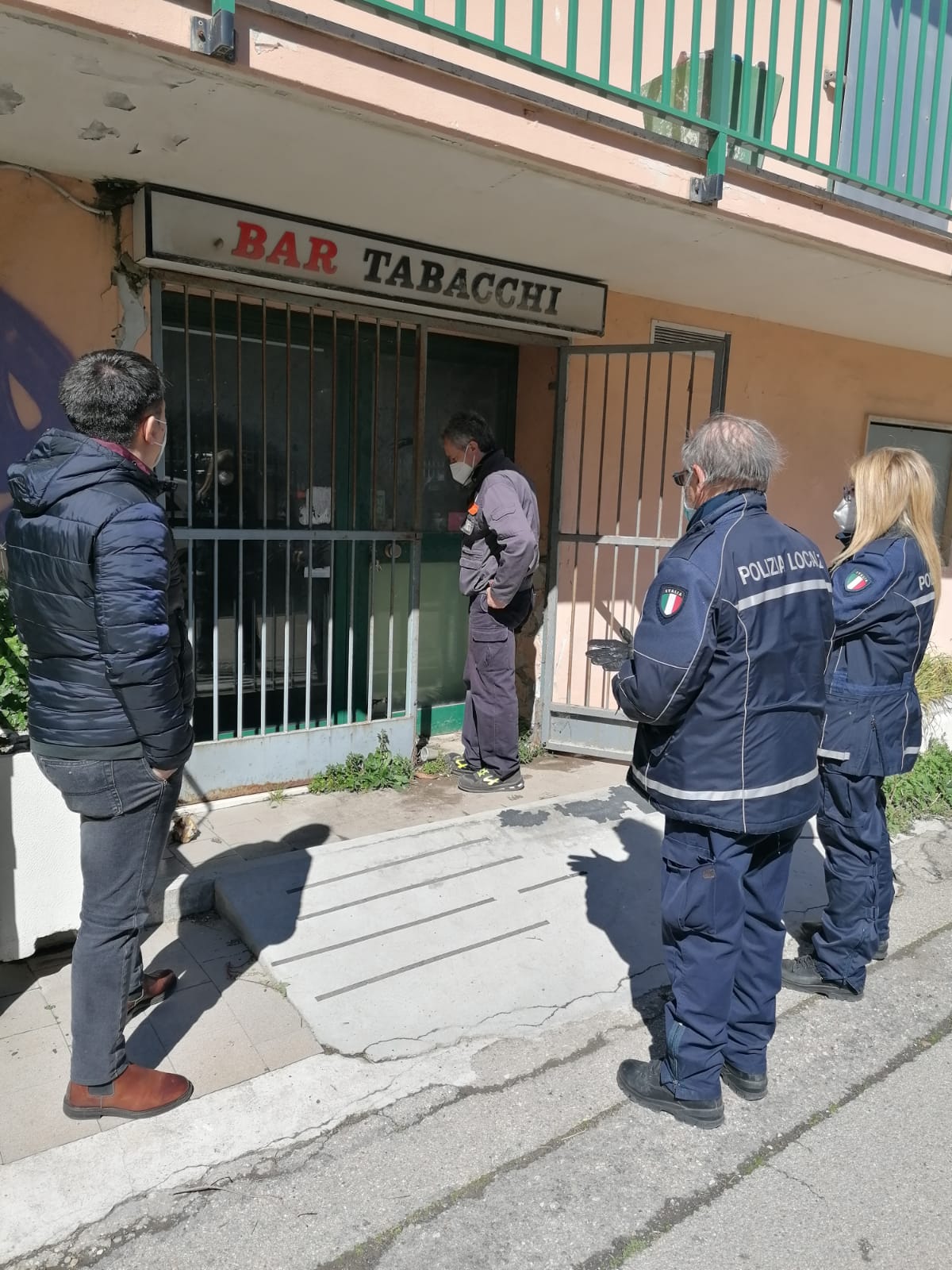 Lotta all'occupazione abusiva a Montesilvano, Blitz all' ex Hotel Paradiso