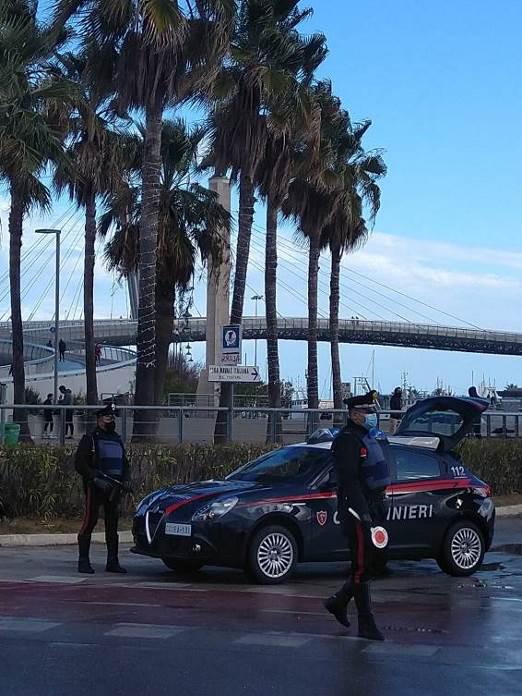 Violazione norme “anti Covid-19”: i Carabinieri di Pescara denunciano una giovane donna e sanzionano 15 persone nel corso del weekend