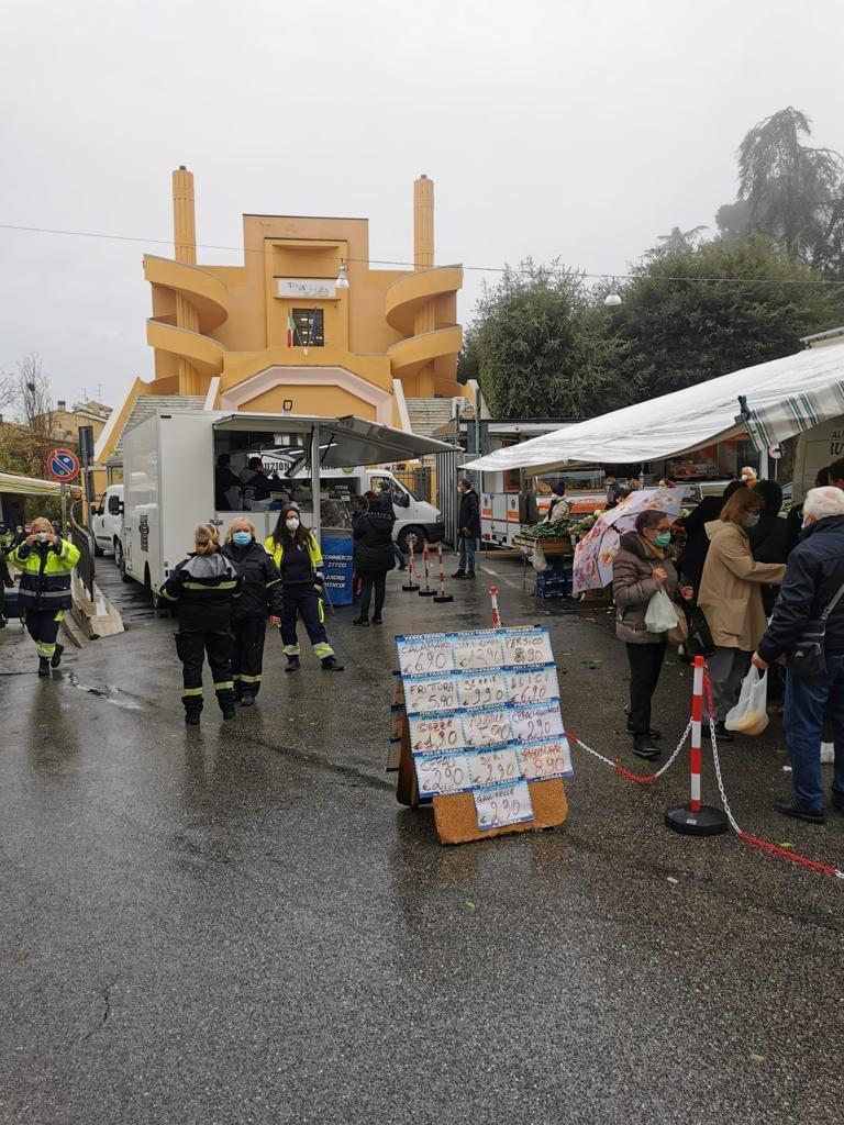 Chieti, via libera della Giunta comunale alla redazione del piano della sicurezza dei mercati