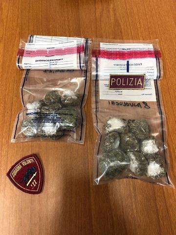 La Polizia di Stato Pescara arresta 2 cittadini nigeriani per spaccio di stupefacenti in Corso Vittorio Emanuele