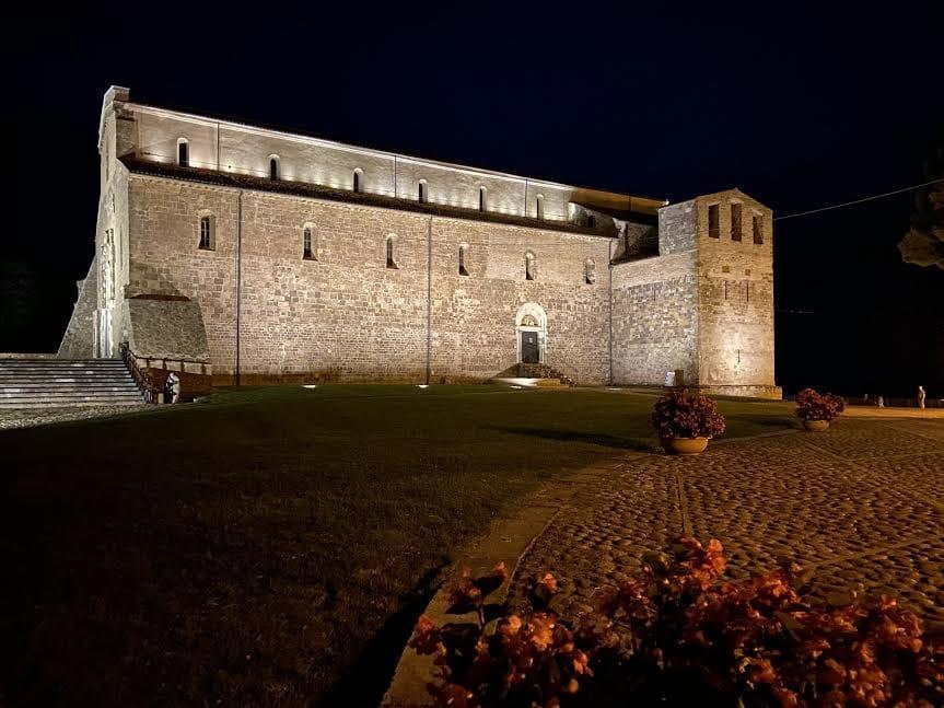 Nuova illuminazione per l'Abbazia di San Giovanni in Venere di Fossacesia