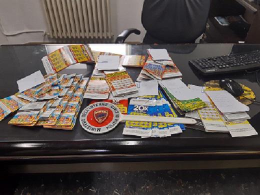 La Polizia di Stato di Pescara denuncia due stranieri per ricettazione di 400 gratta e vinci