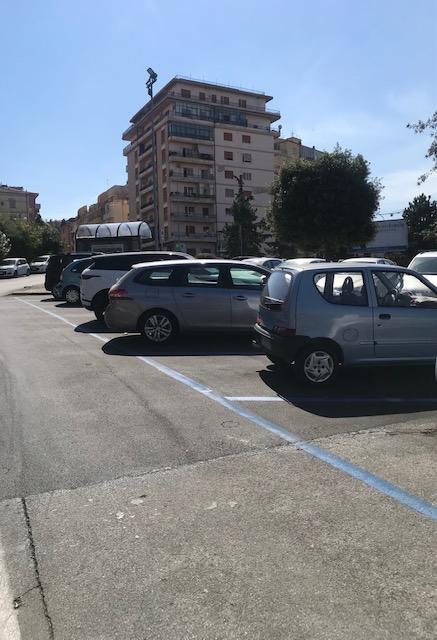 Lanciano, il Comune ripristina il parcheggio a pagamento dopo le richieste dei commercianti