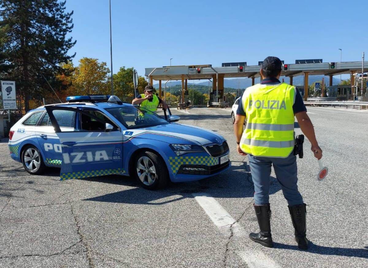 Chieti, scoperto un sistema ingegnoso per ottenere patenti di guida