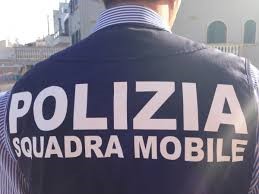 Teramo, anziano truffato e derubato al Bancomat, arrestato dalla squadra mobile l'autore 