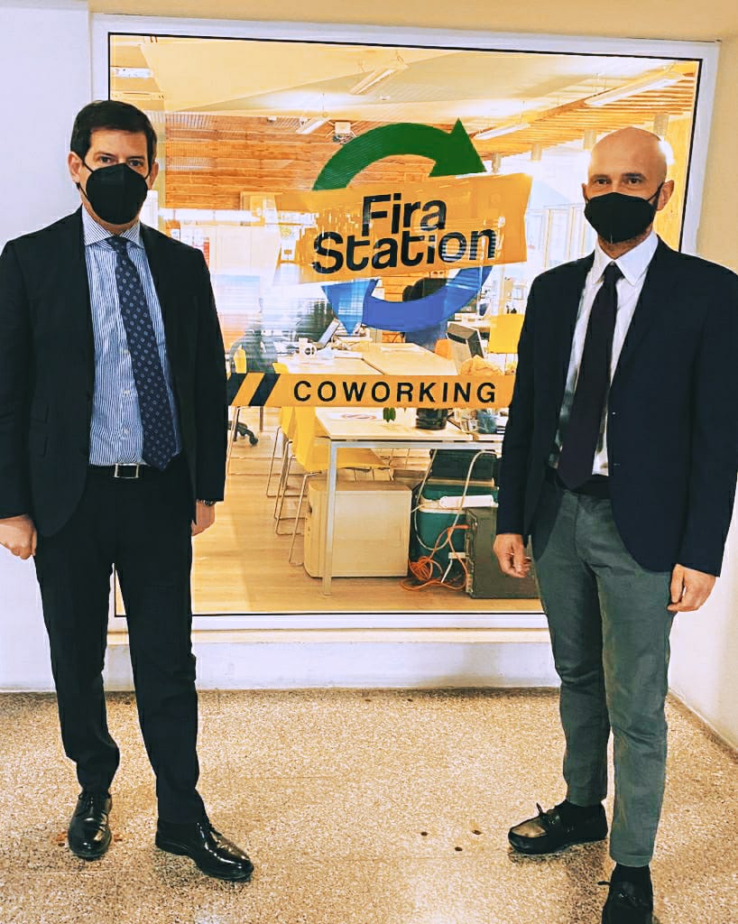 Lavoro, l’Assessore Quaresimale in visita al coworking Fira Station