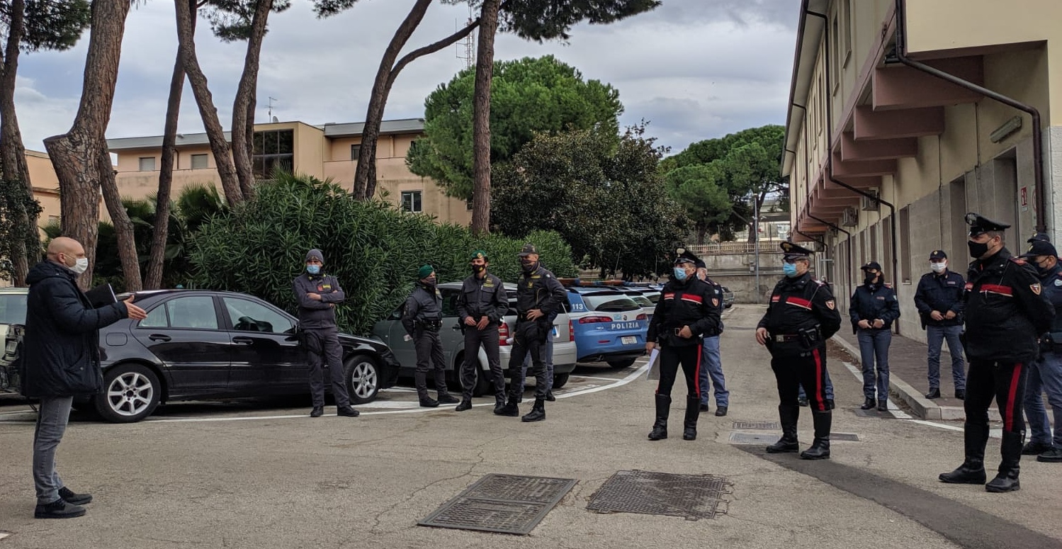 Operazione ad alto impatto delle forze di polizia nel quartiere Rancitelli di Pescara