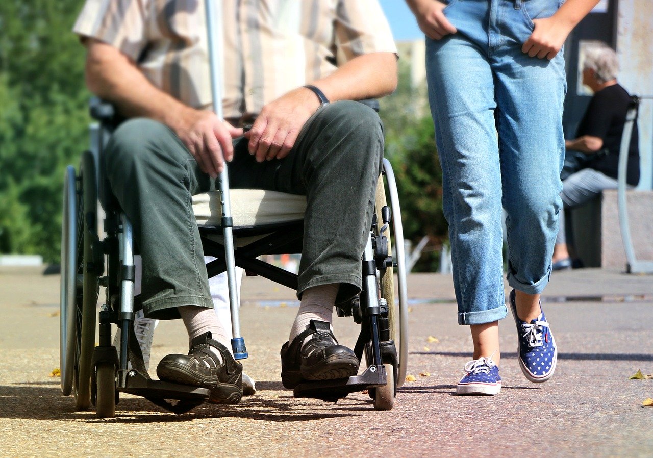 Disabilità, Avviso Pubblico Progetti Sperimentali di Vita Indipendente.