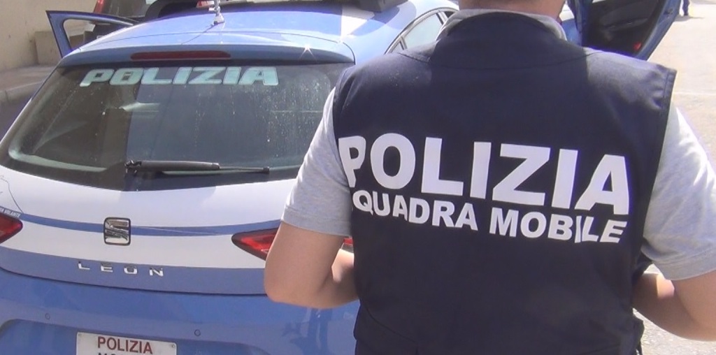 Arrestato a Chieti un uomo per atti persecutori e violenza sessuale nei confronti di una giovane donna