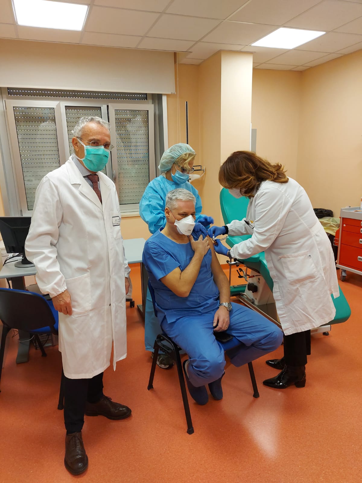 Covid-19, prime vaccinazioni questa mattina a Chieti. Domani tocca a Vasto e a seguire Lanciano